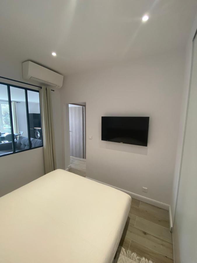 Ajaccio Magnifique T2 45M2 Neuf 5 Personnes Clim Wifi Stationnement Gratuit Centre Ville Plage A 300M Exterior foto